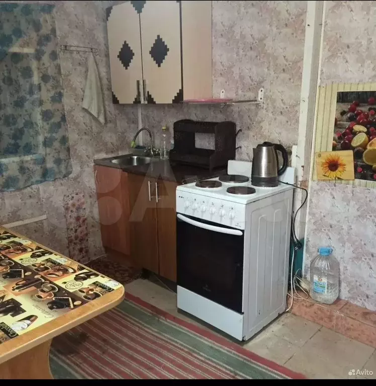 3-к. квартира, 60 м, 1/1 эт. - Фото 0