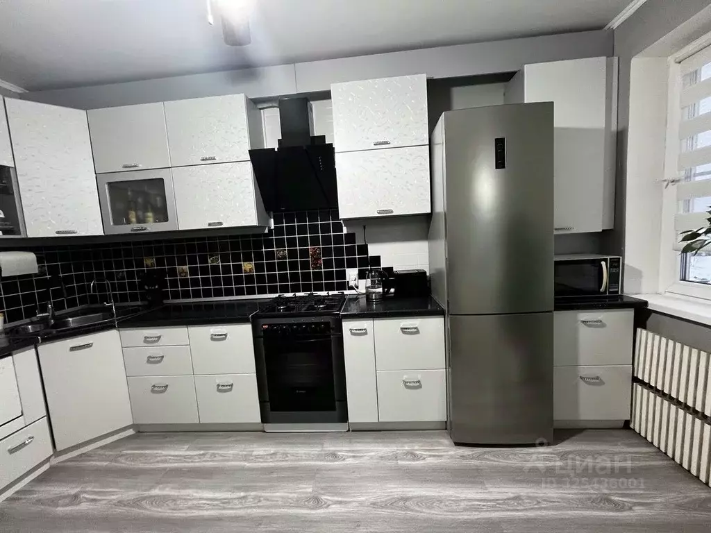 2-к кв. Воронежская область, Воронеж ул. Артамонова, 22А (59.4 м) - Фото 2