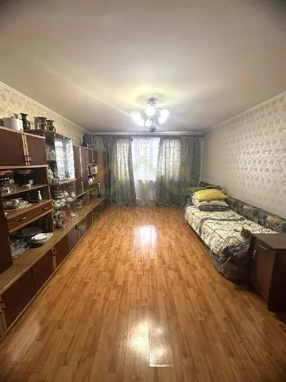 Продается 3-комнатная квартира - Фото 1