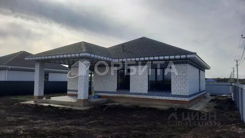 Дом в Тюменская область, Тюменский район, д. Ушакова Зеленая ул. (100 ... - Фото 0