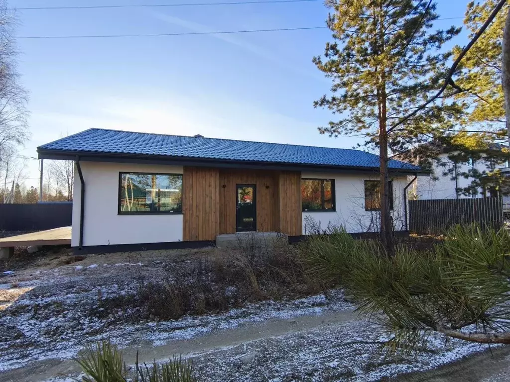 Дом в Свердловская область, Екатеринбург муниципальное образование, ... - Фото 1