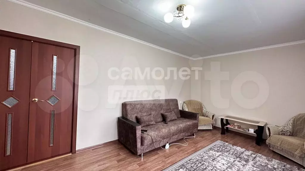 2-к. квартира, 50 м, 5/5 эт. - Фото 1