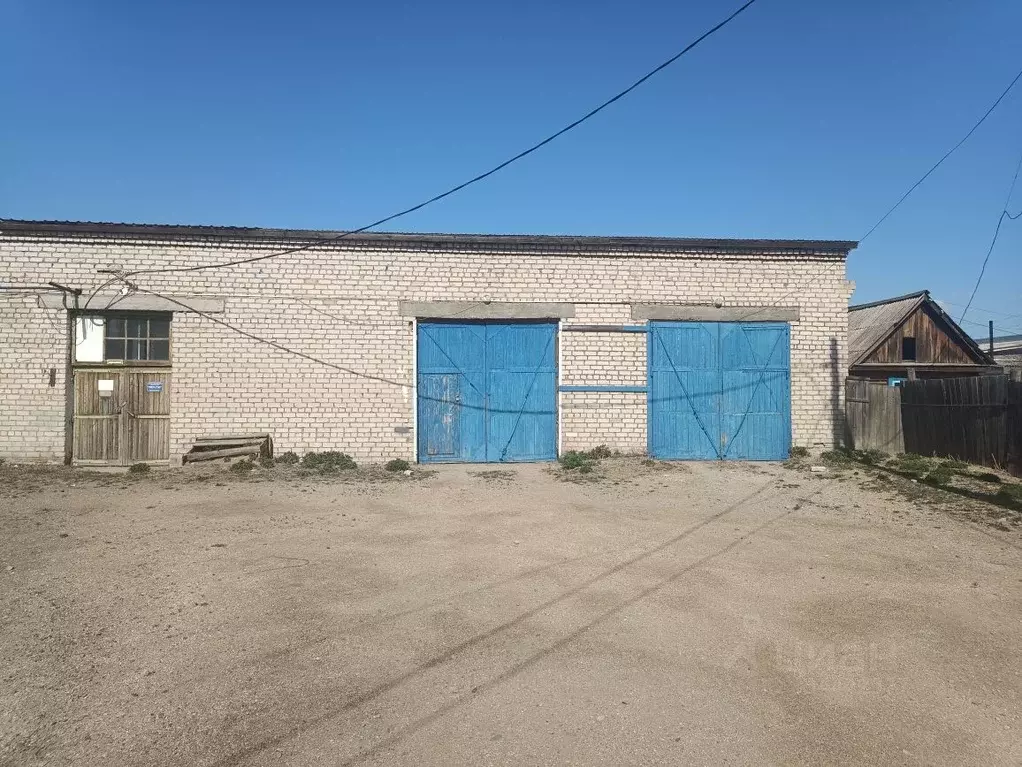 Гараж в Забайкальский край, с. Дульдурга ул. Гагарина, 38 (20 м) - Фото 1