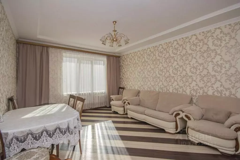 3-к кв. Свердловская область, Екатеринбург ул. Уральских Рабочих, 52 ... - Фото 2