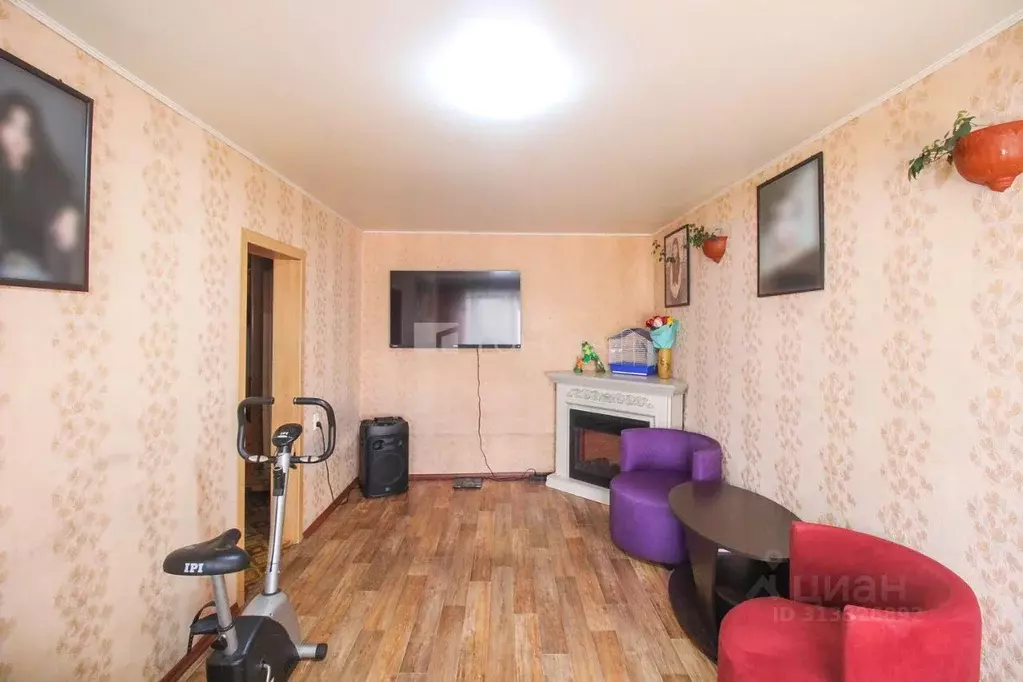 2-к кв. Алтайский край, Барнаул ул. Матросова, 13 (42.7 м) - Фото 1