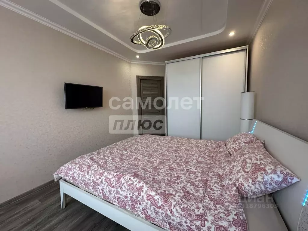1-к кв. Краснодарский край, Новороссийск просп. Ленина, 52 (42.0 м) - Фото 0