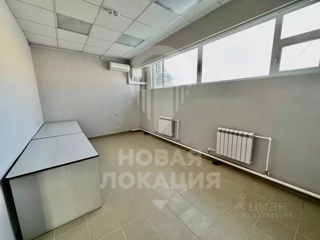 Офис в Омская область, Омск ул. 22-го Партсъезда, 51В (22 м) - Фото 1