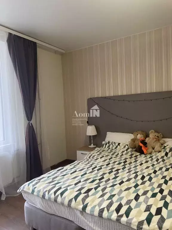 Студия Санкт-Петербург бул. Александра Грина, 1 (27.0 м) - Фото 1