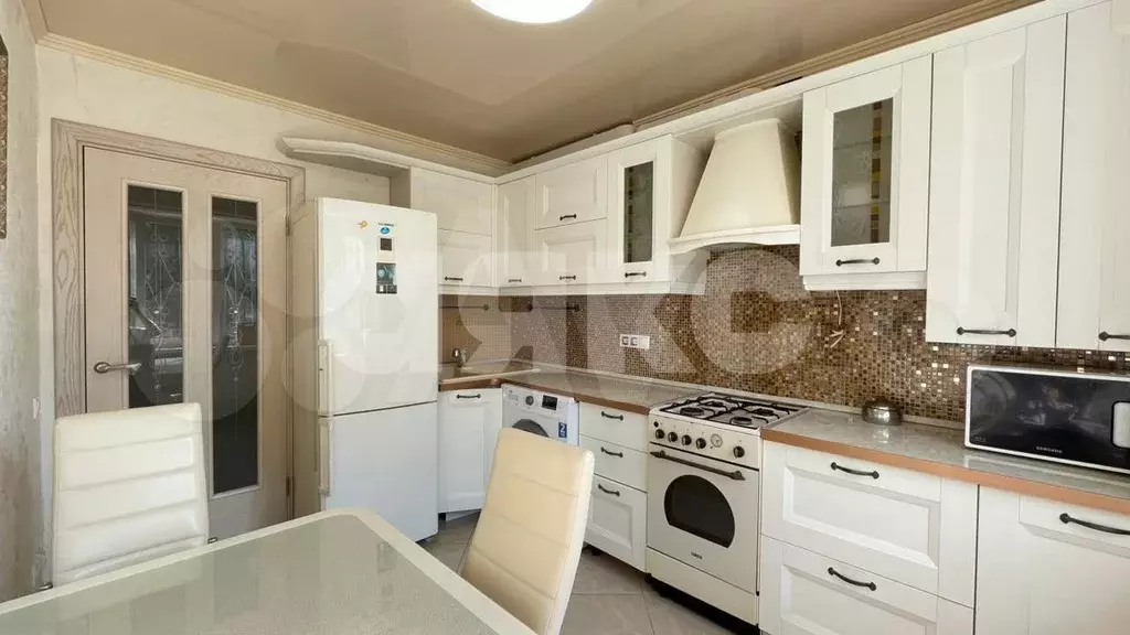 3-к. квартира, 78 м, 1/5 эт. - Фото 1