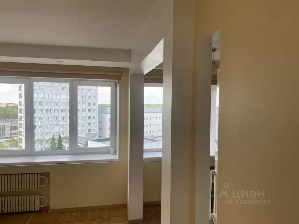 3-к кв. Новосибирская область, Новосибирск Академгородок мкр, ул. ... - Фото 0