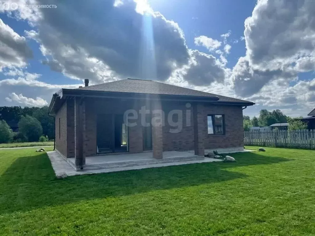 Дом в село Каплино, Широкая улица (100 м) - Фото 2