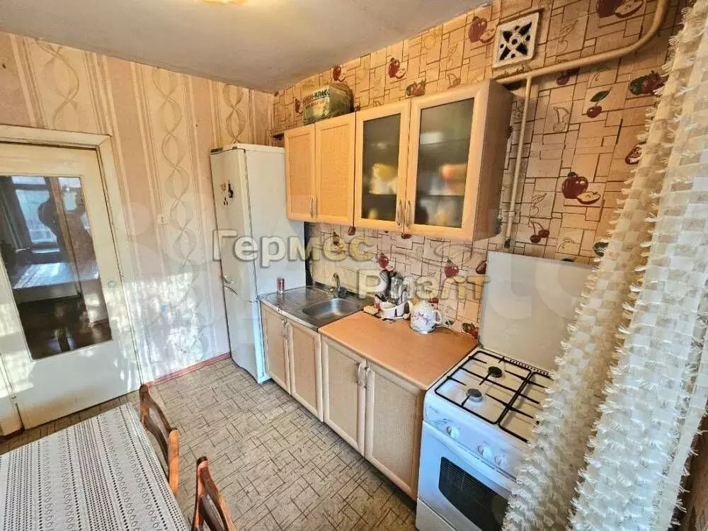 1-к. квартира, 40 м, 1/5 эт. - Фото 1