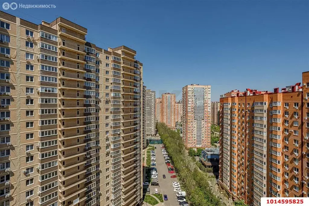 2-комнатная квартира: Краснодар, Домбайская улица, 55 (64.3 м) - Фото 0
