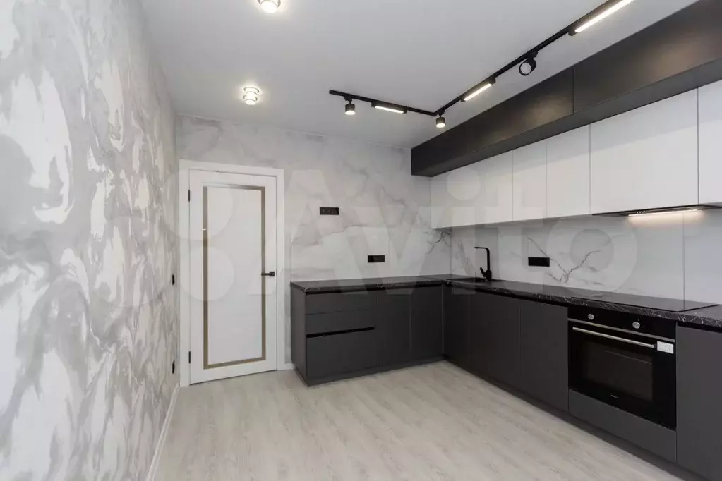 2-к. квартира, 60 м, 16/17 эт. - Фото 1