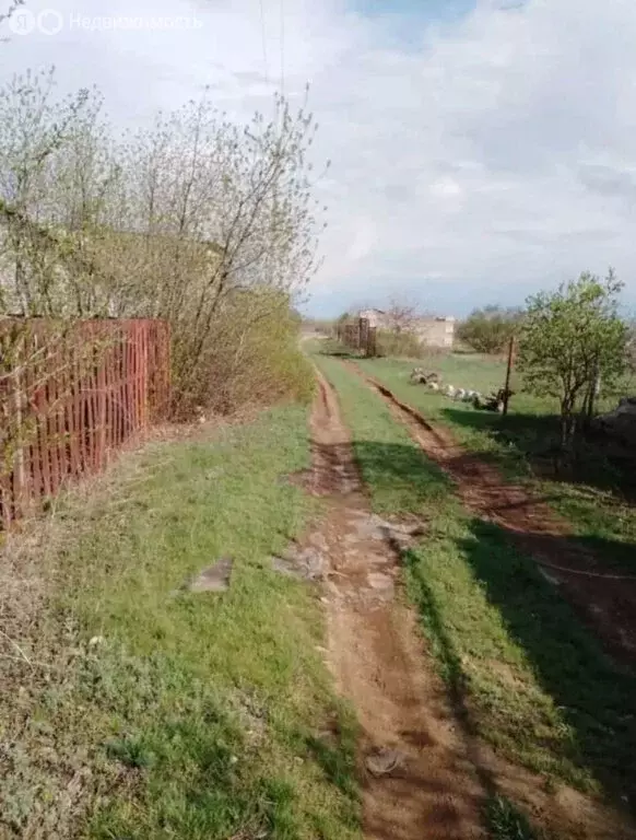 Дом в Дубовский район, Пичужинское сельское поселение, село Пичуга ... - Фото 0