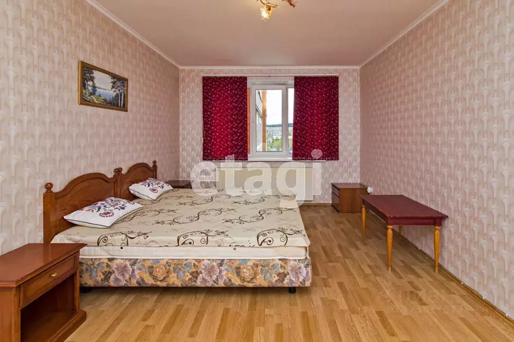 2-к кв. Ханты-Мансийский АО, Ханты-Мансийск ул. Мира, 51 (70.0 м) - Фото 1