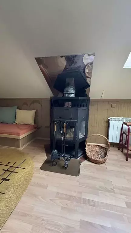 Дом в Санкт-Петербург пос. Ушково, ул. Минская (250 м) - Фото 0