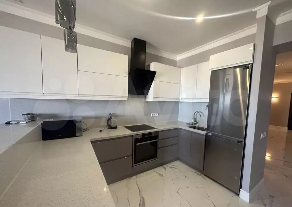 3-к. квартира, 90 м, 10/21 эт. - Фото 0