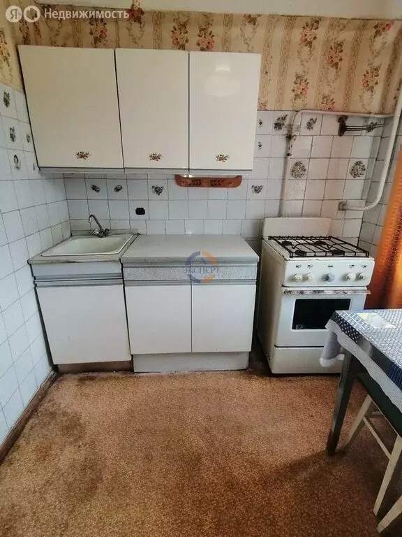 2-комнатная квартира: Великий Новгород, район Колмово, улица Щусева, ... - Фото 0