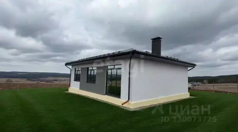 Дом в Пермский край, Пермский муниципальный округ, д. Большакино, ... - Фото 1