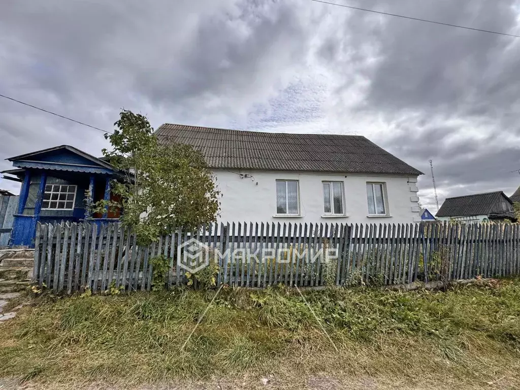 Дом в Брянская область, Фокино Пионерская ул., 4 (127 м) - Фото 1