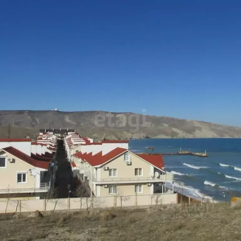Участок в Крым, Феодосия муниципальный округ, Орджоникидзе пгт ул. ... - Фото 1