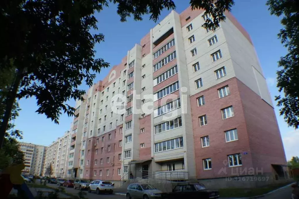 2-к кв. Владимирская область, Муром Нижегородская ул., 31 (60.4 м) - Фото 0