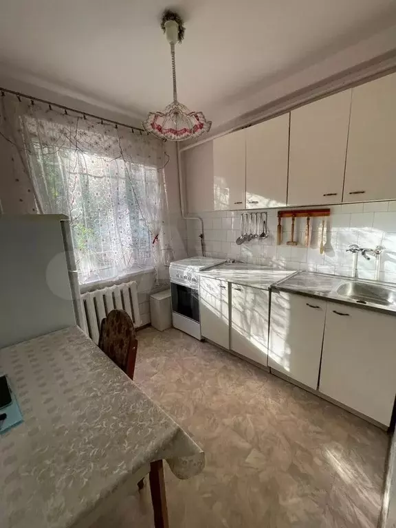 1-к. квартира, 30 м, 1/5 эт. - Фото 0