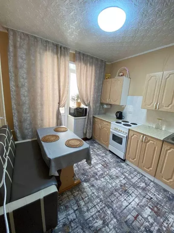 2-к кв. Кемеровская область, Юрга ул. Машиностроителей, 41 (50.4 м) - Фото 0