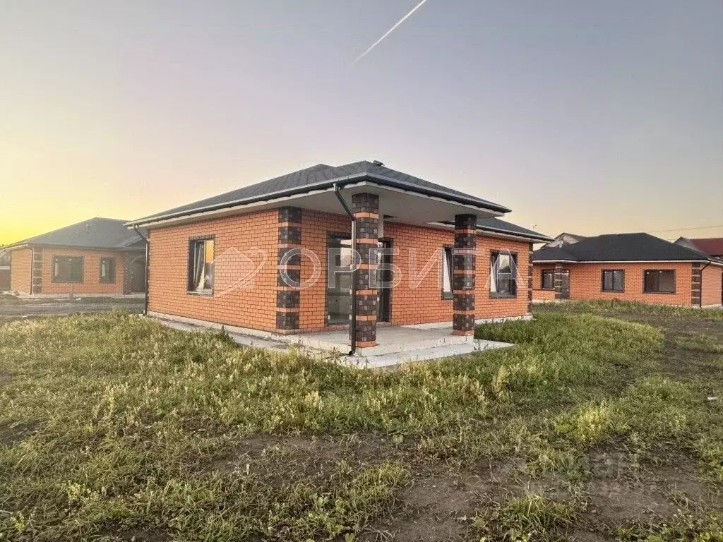 Дом в Тюменская область, Тюменский муниципальный округ, д. Ушакова ул. ... - Фото 2