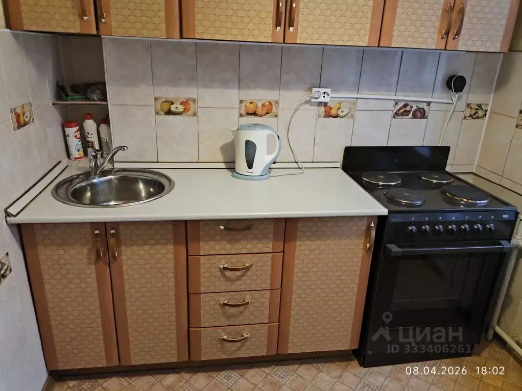 Комната Москва ул. Каховка, 18К4 (16.0 м) - Фото 1