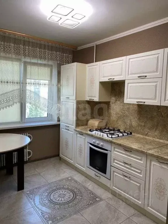 3-к кв. Белгородская область, Белгород ул. Шаландина, 21 (61.2 м) - Фото 0