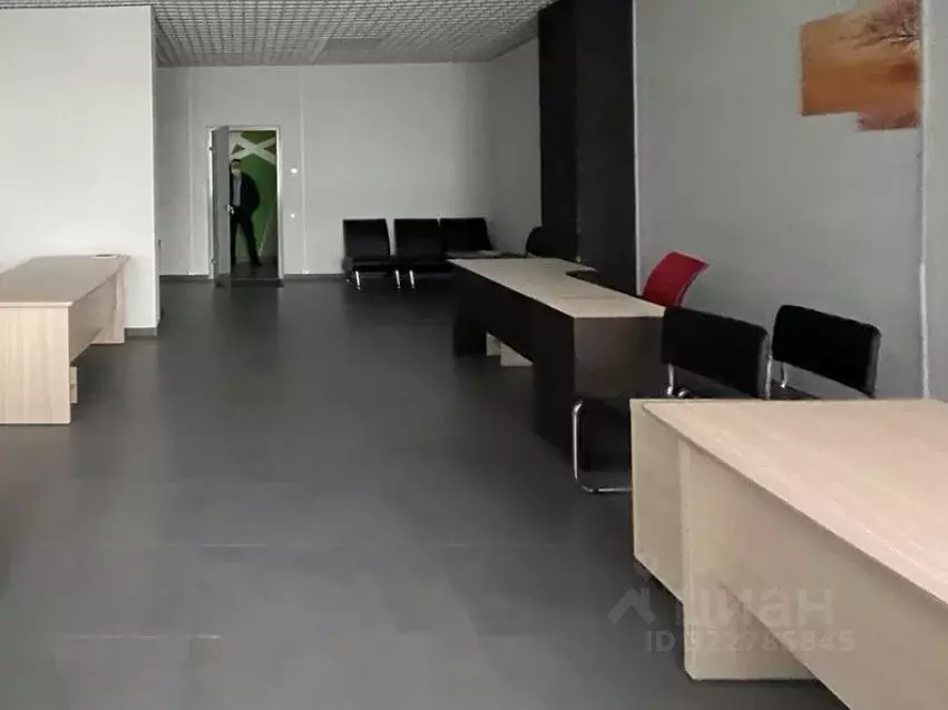 Офис в Свердловская область, Екатеринбург ул. Ткачей, 23 (50 м) - Фото 1