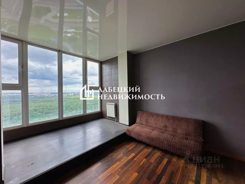 3-к кв. Москва Ленинский просп., 131 (77.0 м) - Фото 0