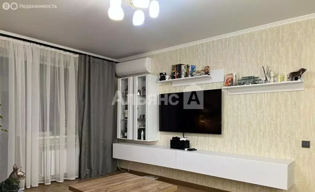 1-комнатная квартира: Шахты, Садовая улица, 26 (35.2 м) - Фото 0