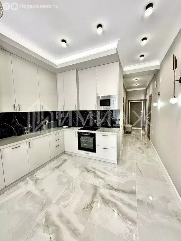 2-комнатная квартира: Сочи, микрорайон Светлана, Гагринская улица, 3/8 ... - Фото 1