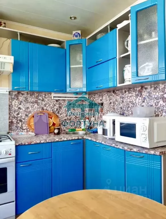 3-к кв. Саратовская область, Балаково ул. Ленина, 82 (49.5 м) - Фото 0