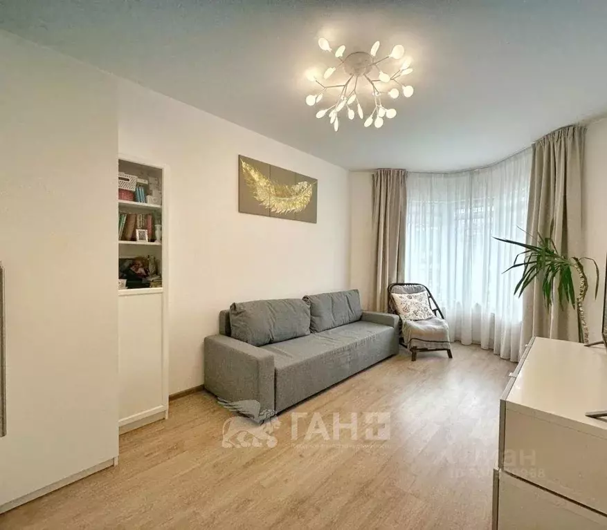 1-к кв. Санкт-Петербург просп. Ветеранов, 173к1 (33.0 м) - Фото 1