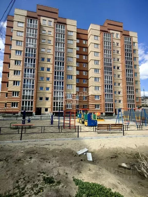 2-к кв. Омская область, Омск ул. Малиновского, 16к2 (60.0 м) - Фото 0