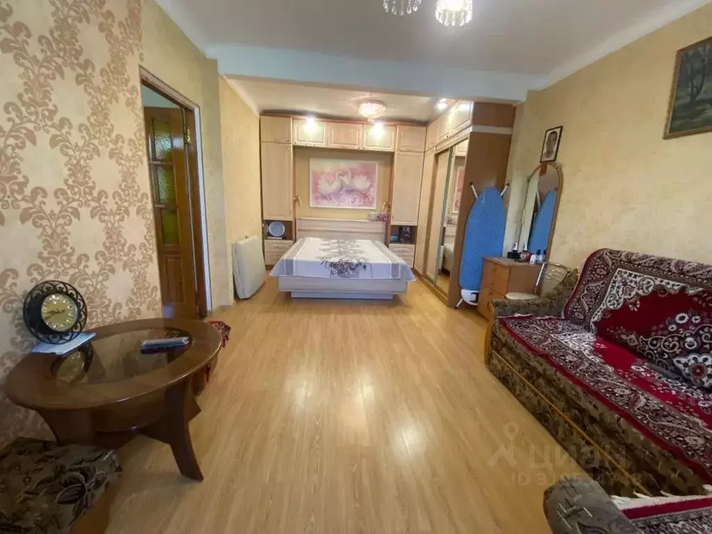 1-к кв. Крым, Ялта ул. Тренева, 3 (45.0 м) - Фото 0