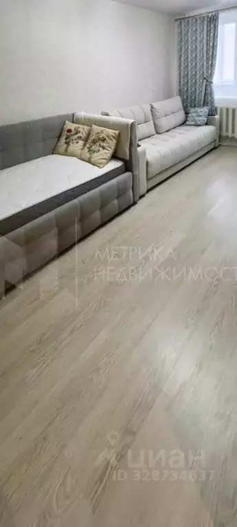 1-к кв. Тюменская область, Тюмень ул. Радищева, 29 (33.6 м) - Фото 0