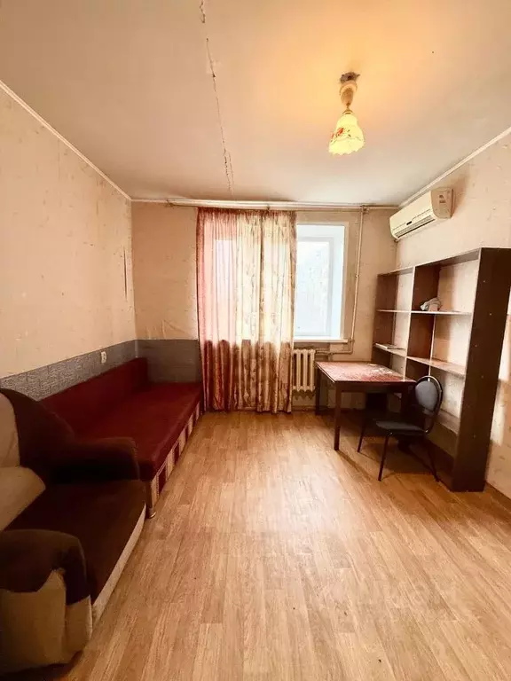 Комната Саратовская область, Саратов просп. Строителей, 18 (13.3 м) - Фото 1