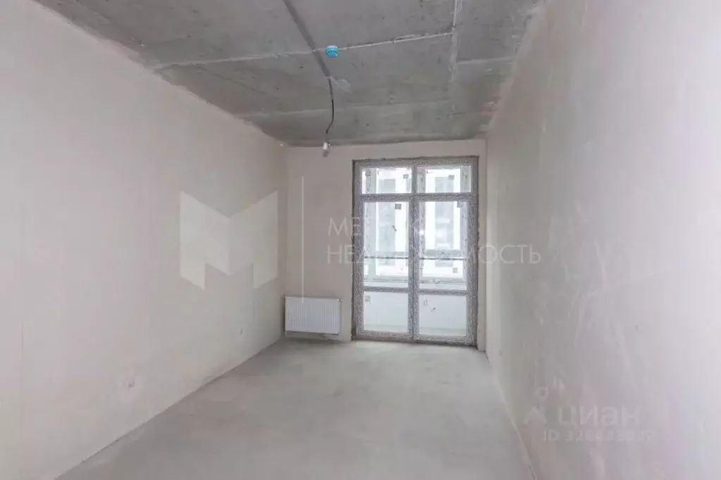 3-к кв. Тюменская область, Тюмень ул. Братьев Бондаревых, 5 (96.8 м) - Фото 1