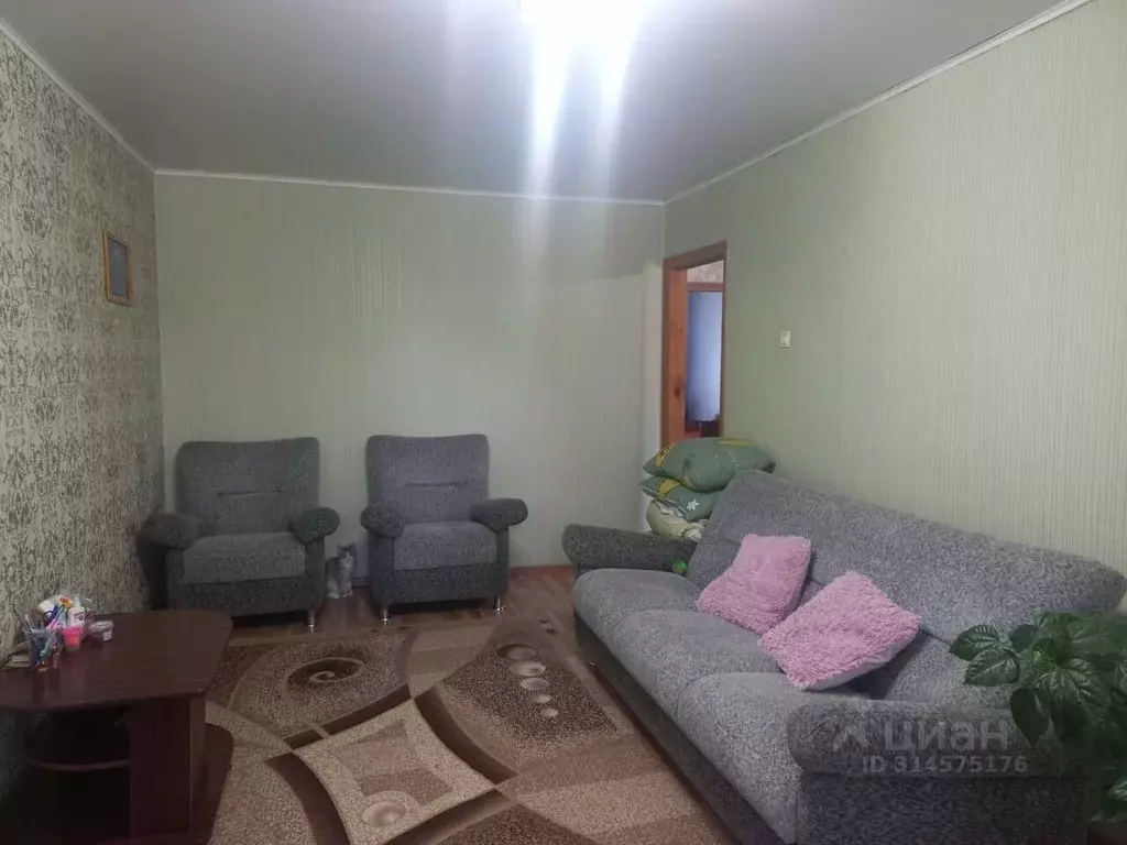 3-к кв. Хакасия, Черногорск ул. Калинина, 15 (61.7 м) - Фото 0