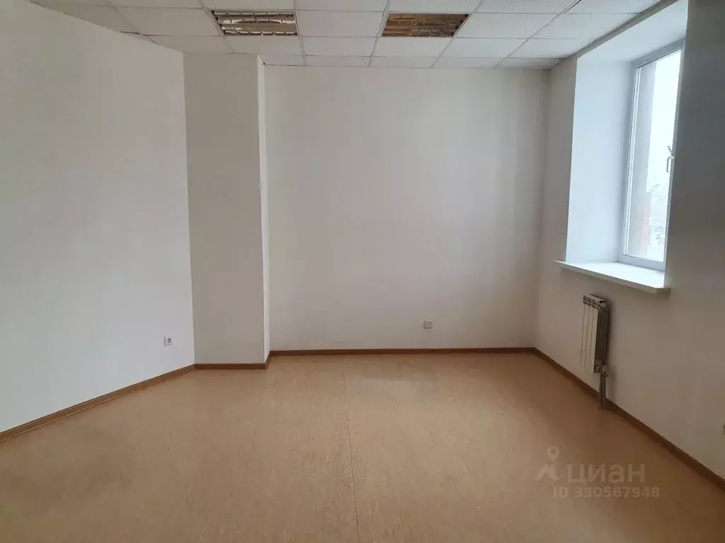 Офис в Свердловская область, Екатеринбург ул. Основинская, 8 (43 м) - Фото 2