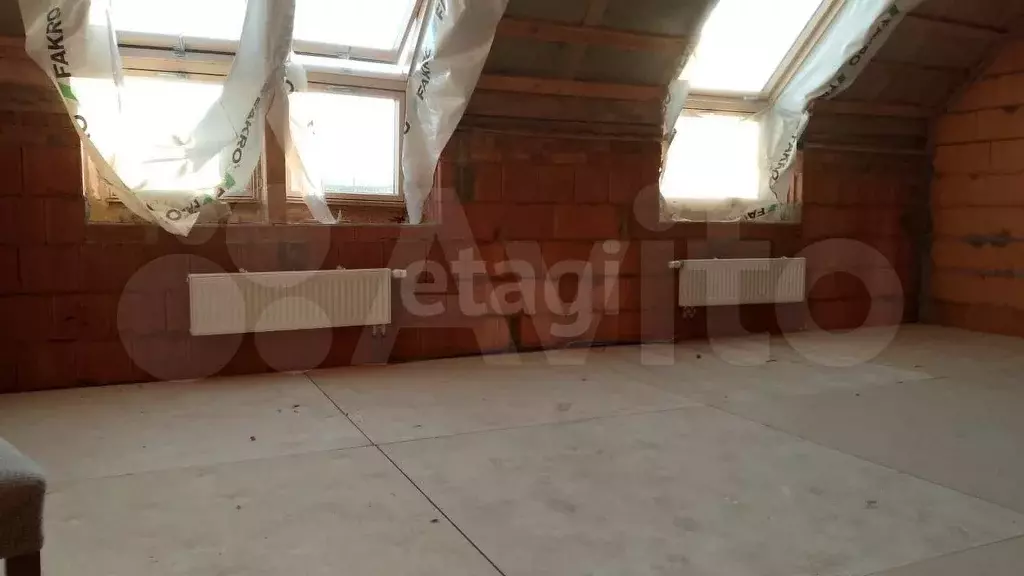 3-к. квартира, 100 м, 4/4 эт. - Фото 1