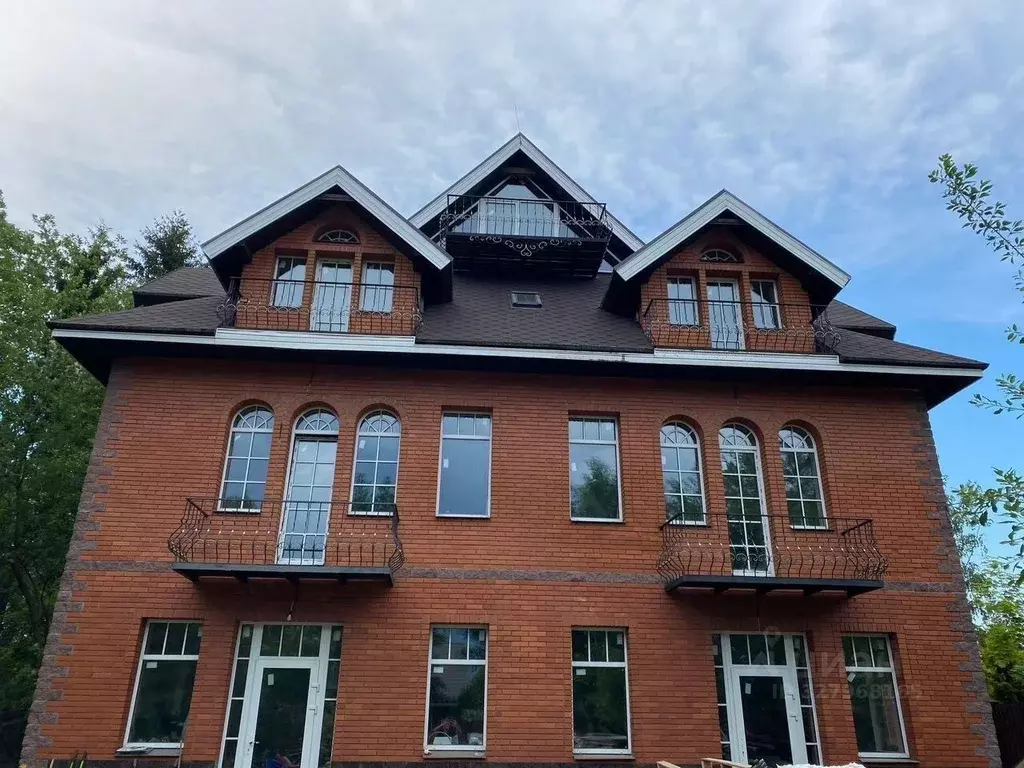 Коттедж в Санкт-Петербург пос. Левашово, ул. Горького, 37 (809 м) - Фото 2