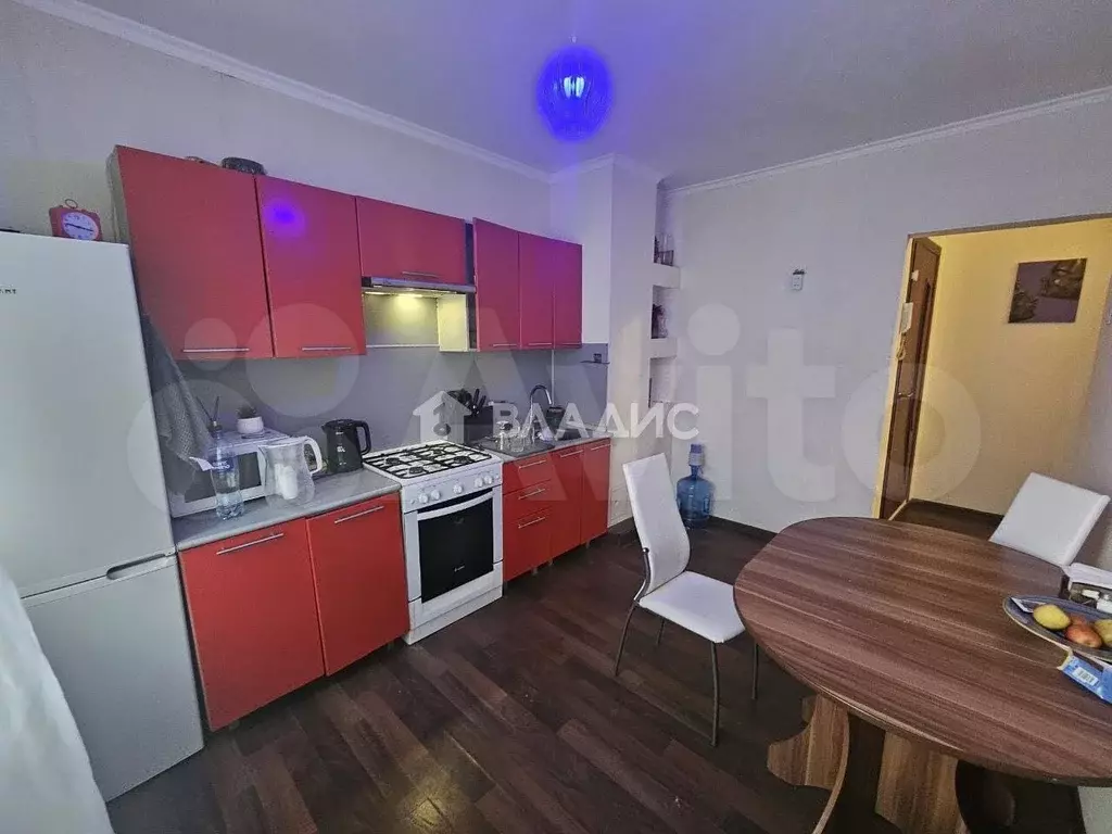 2-к. квартира, 50 м, 1/9 эт. - Фото 0