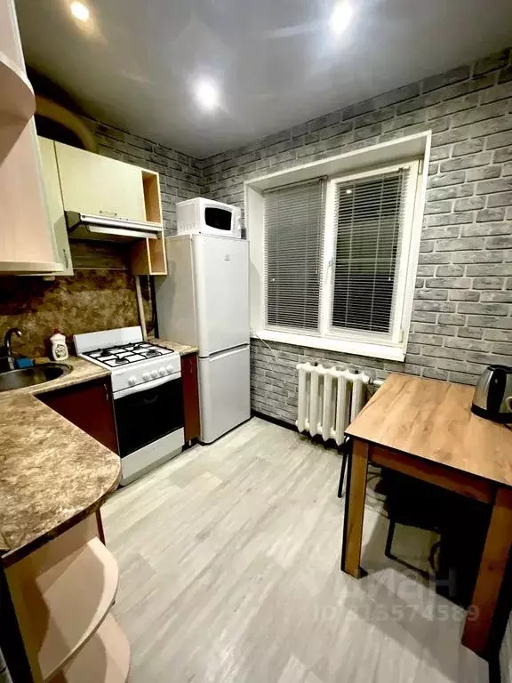 3-к кв. Татарстан, Чистополь Молодежная ул., 2 (57.0 м) - Фото 0