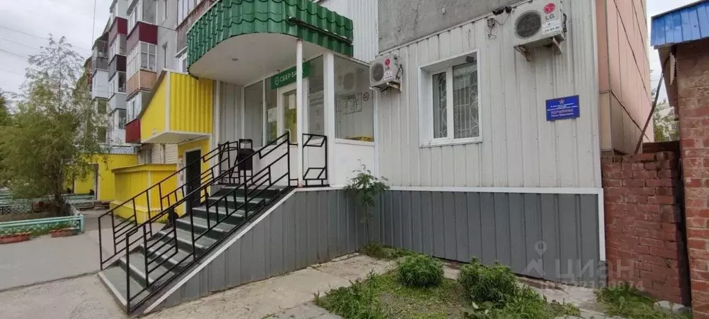 Офис в Ханты-Мансийский АО, Пыть-Ях 5-й Солнечный мкр, 8 (102 м) - Фото 0